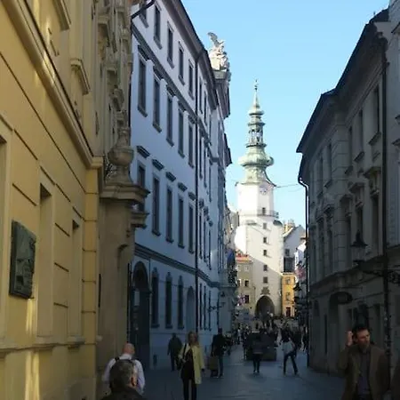 Appartement Central In Pedestrian Zone Bratislava